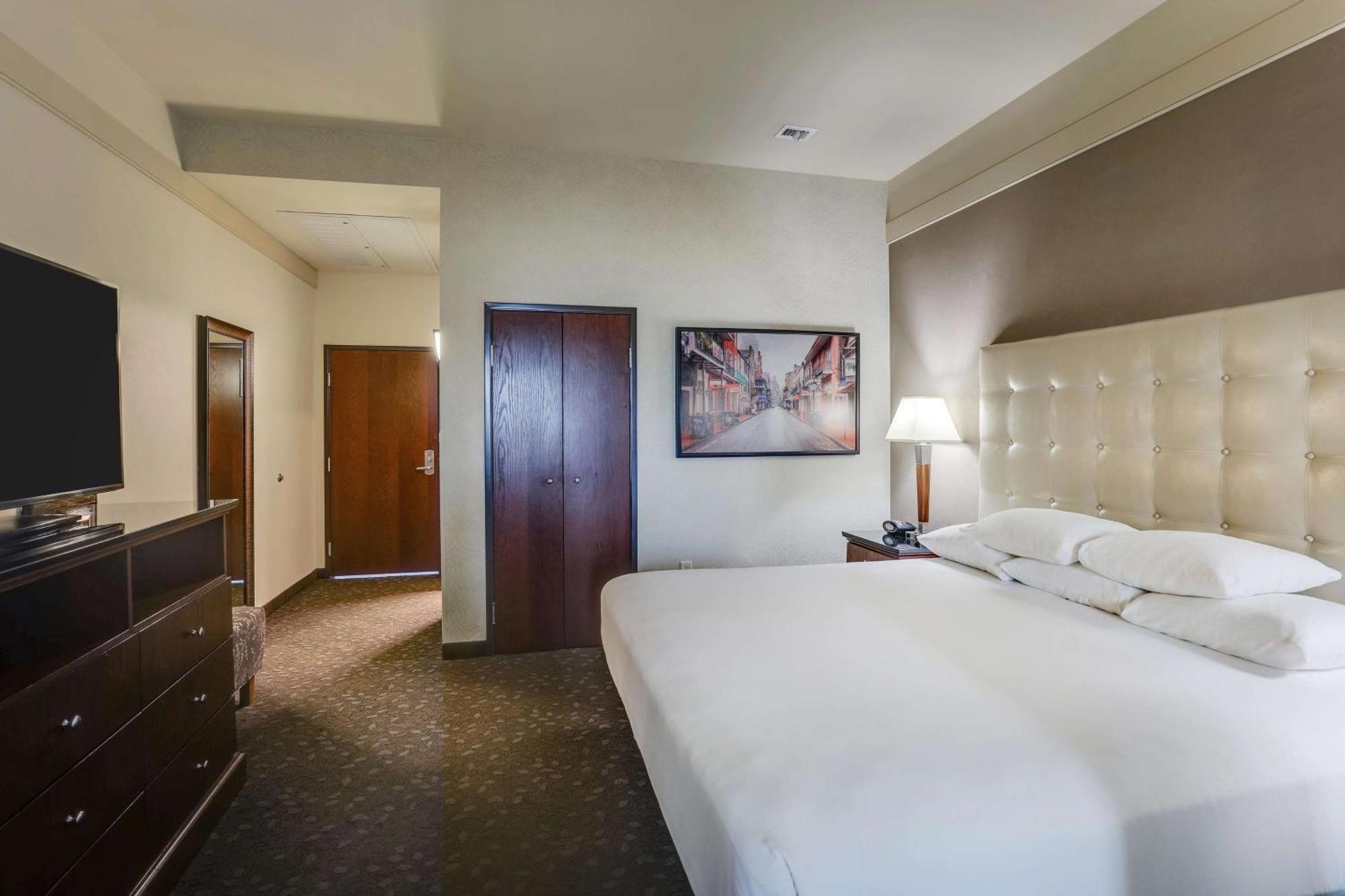 Superior King Room,1541584273:JPEG