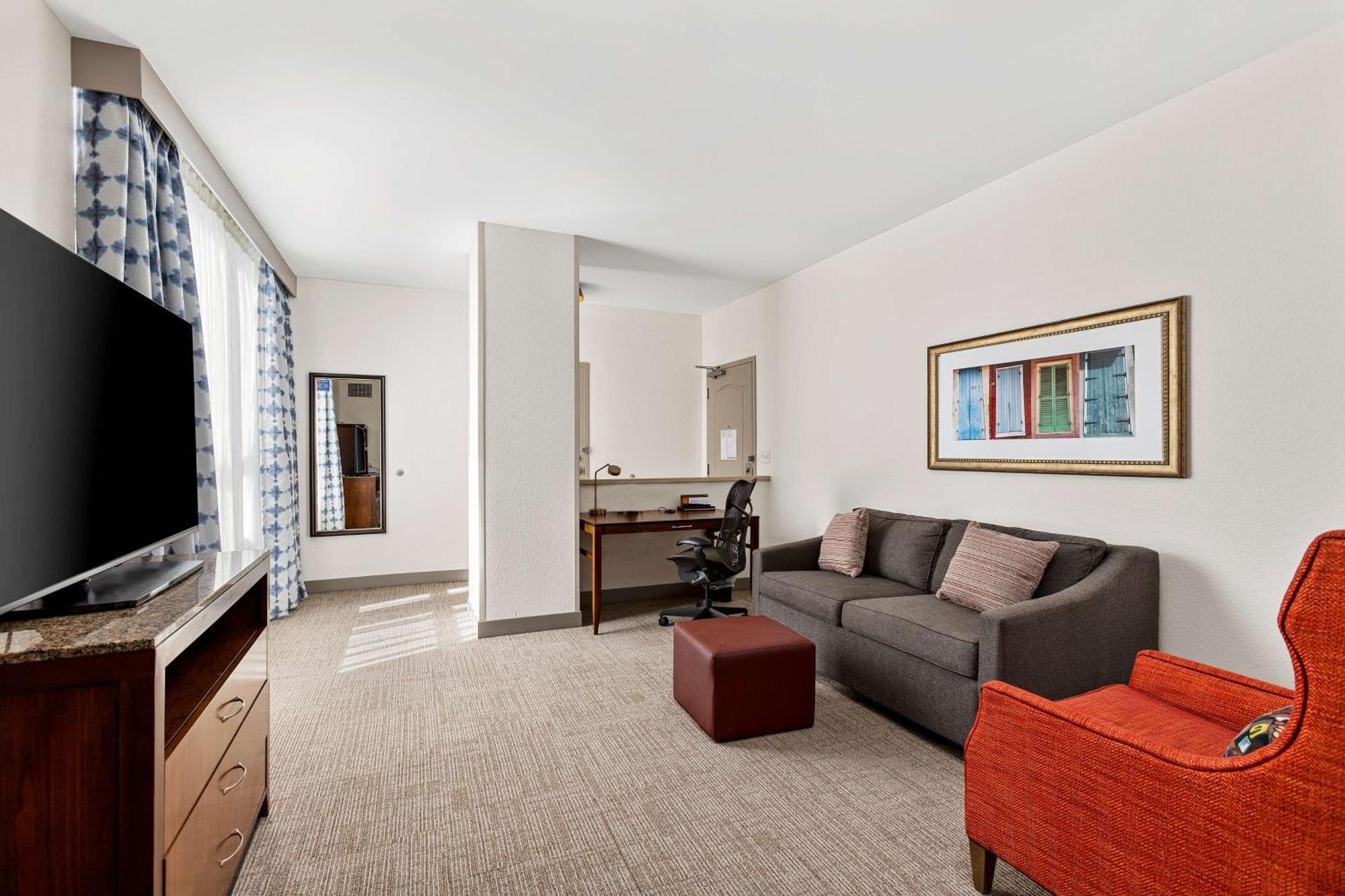 One-Bedroom King Suite Sofa Bed