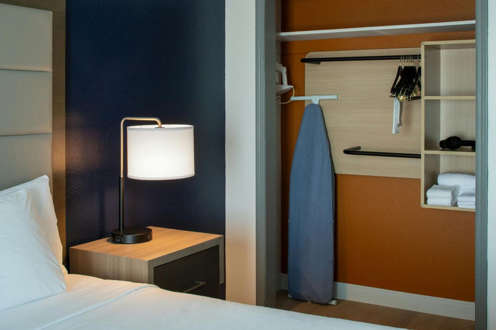 Suite Lit King-Size avec Canapé-Lit
