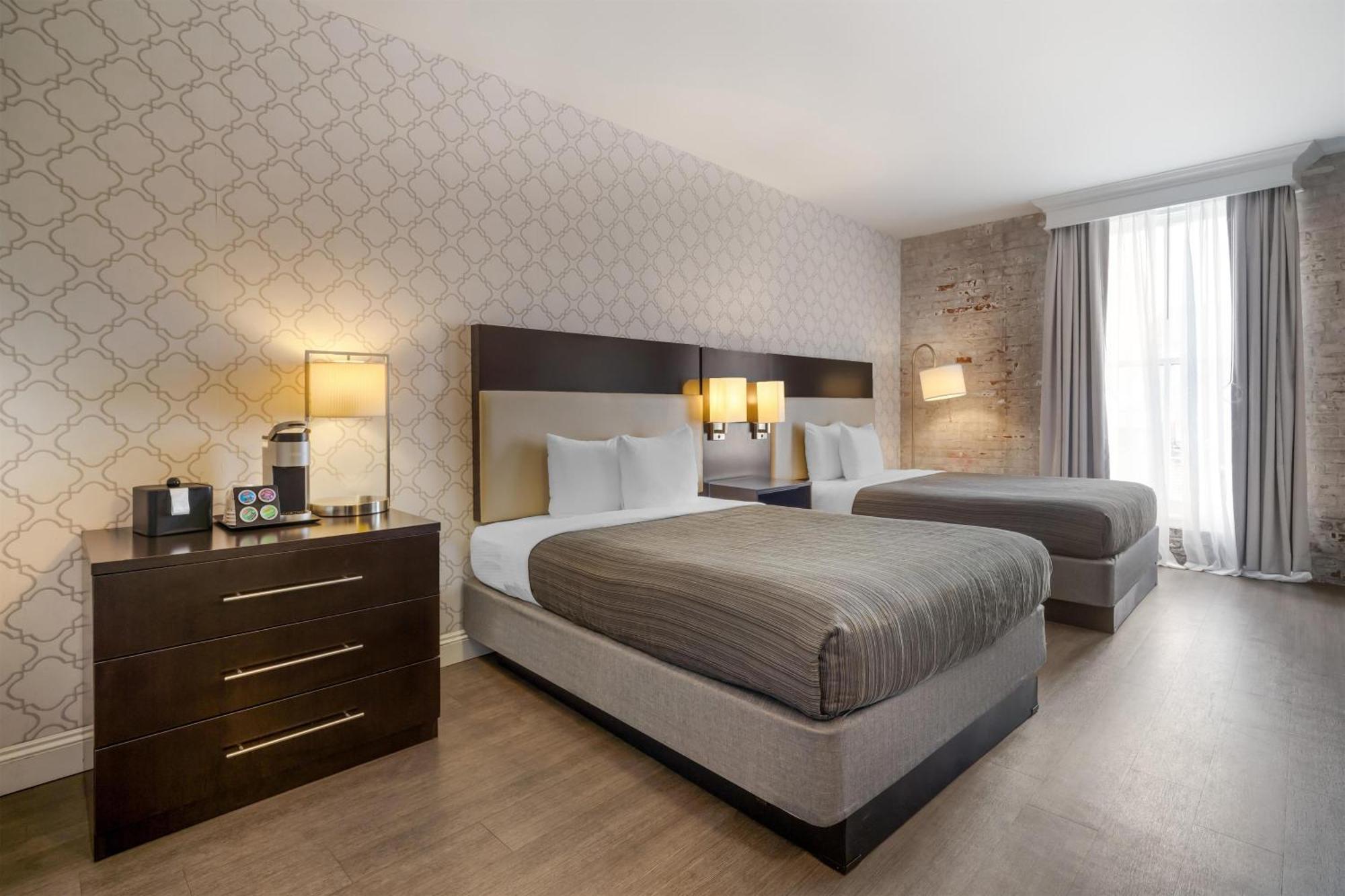 Double Room Two Double Beds Accessible