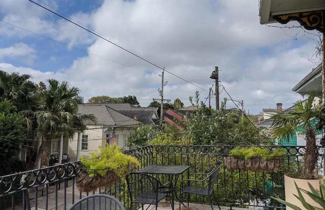 Balcony Guest House-1