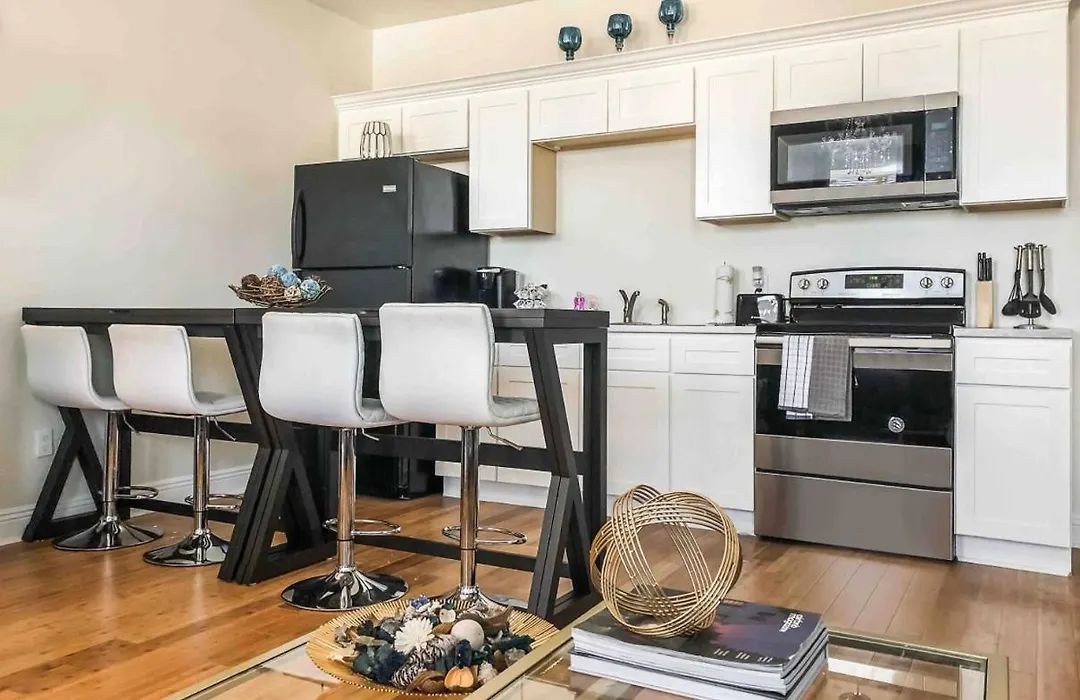New Luxurious 3Bd Bywater Home Minutes From French Quarter-1