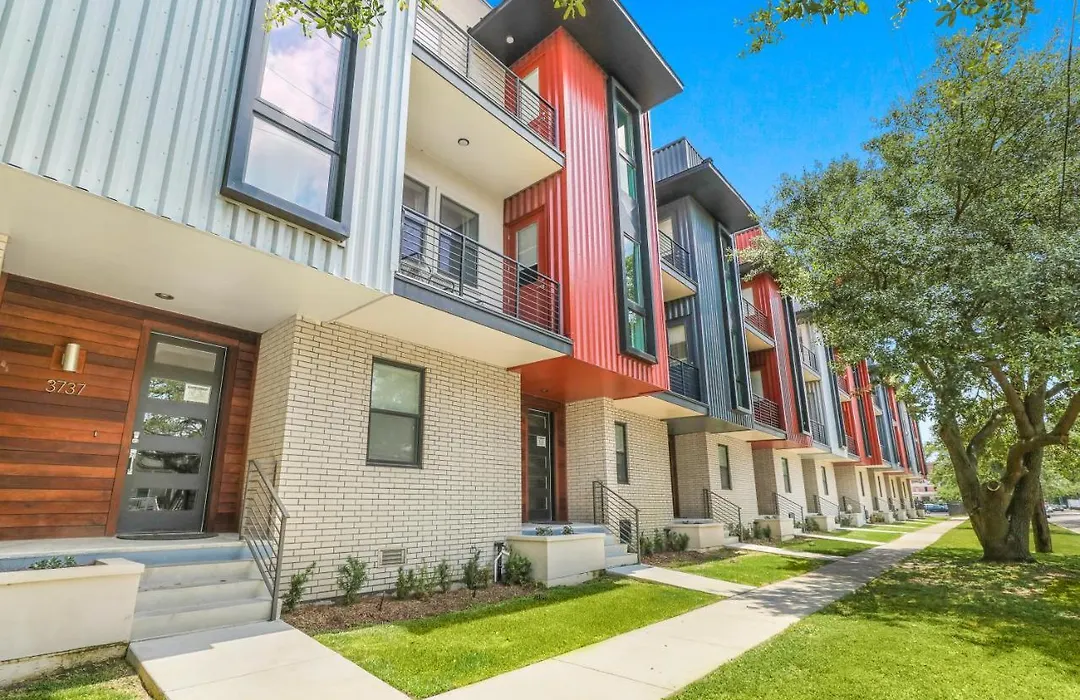 4 Bedroom New Orleans Retreat Close To City Hot Spots-1