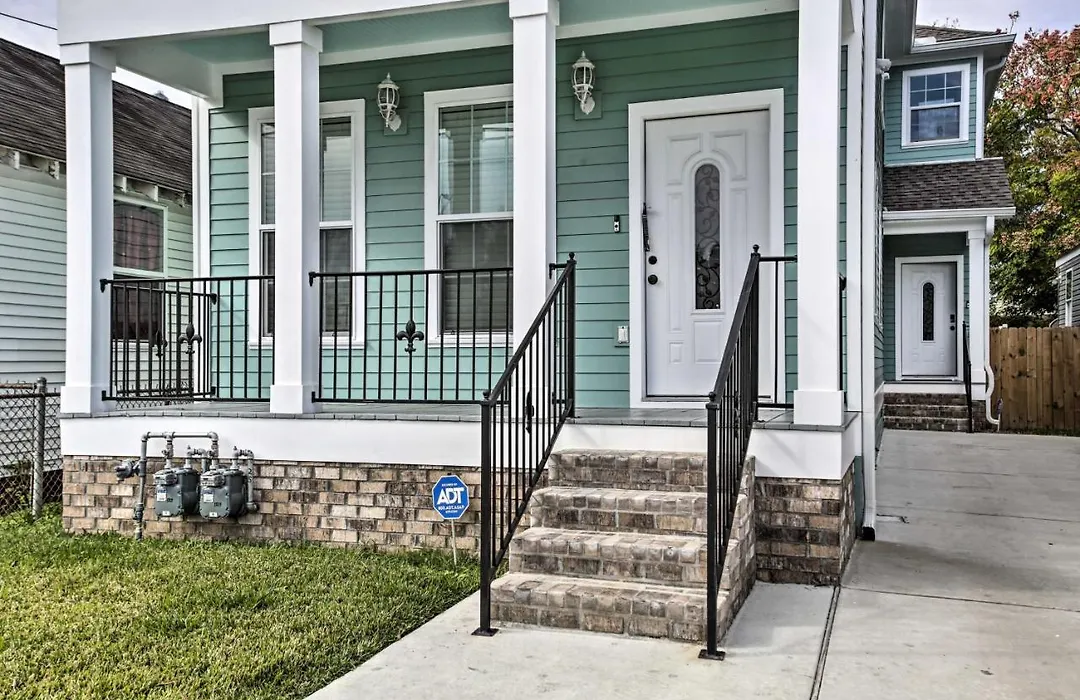 6 Mi To French Quarter: Modern New Orleans Gem-1