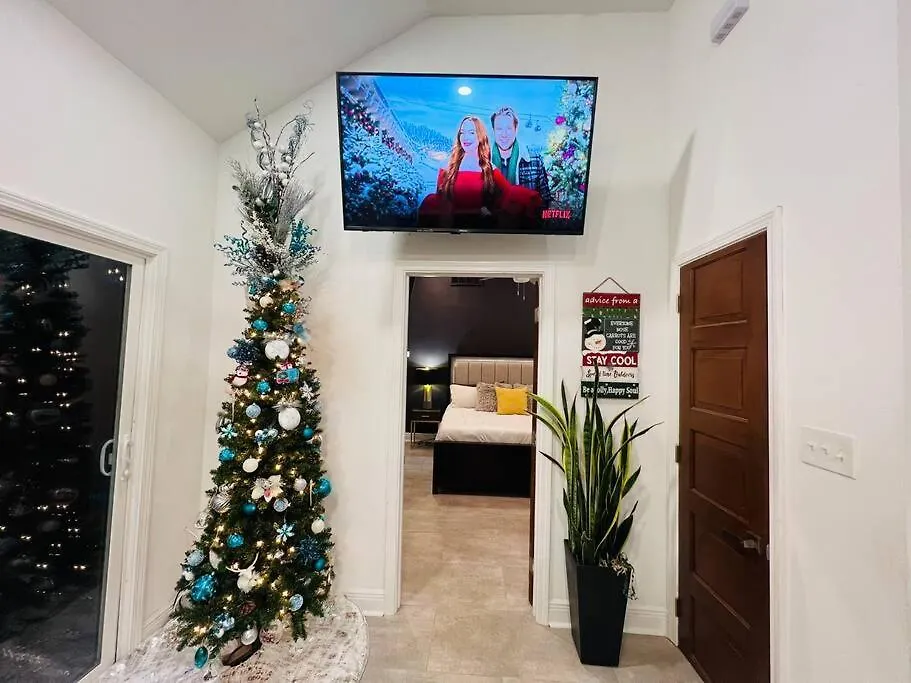 Fab Lil Home Central To All Nola / Near City Park-1
