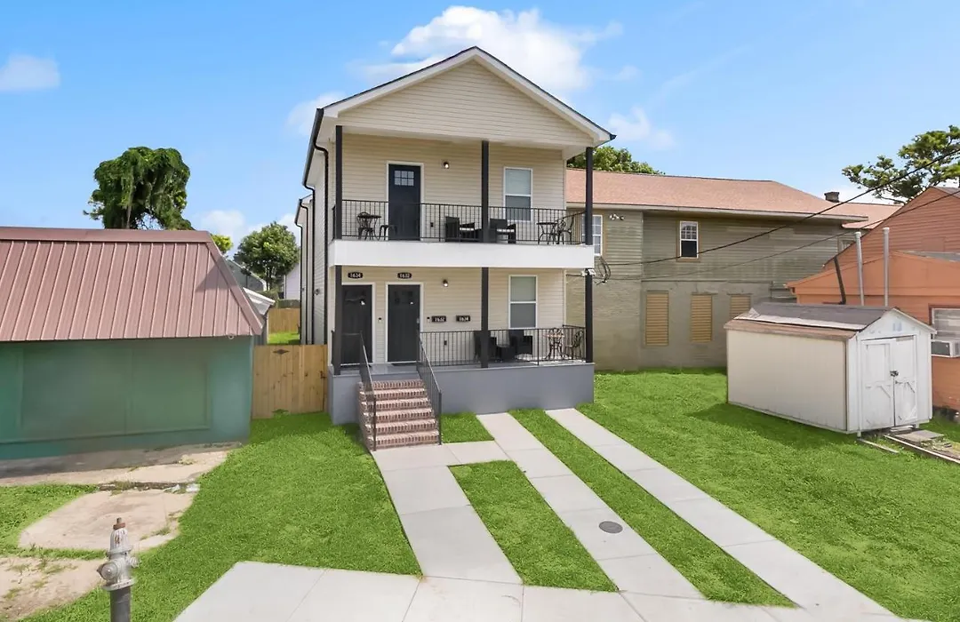 Luxury 6Br Oasis Near French Qtr-1