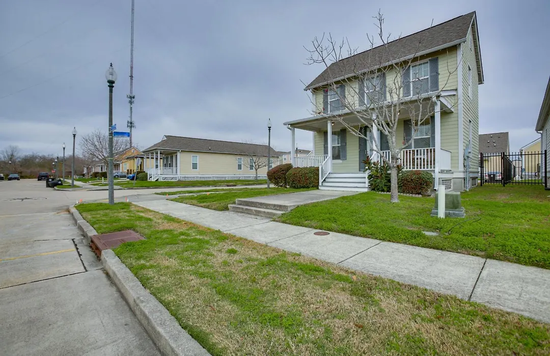 4 Mi To French Quarter Bright New Orleans Home!-1