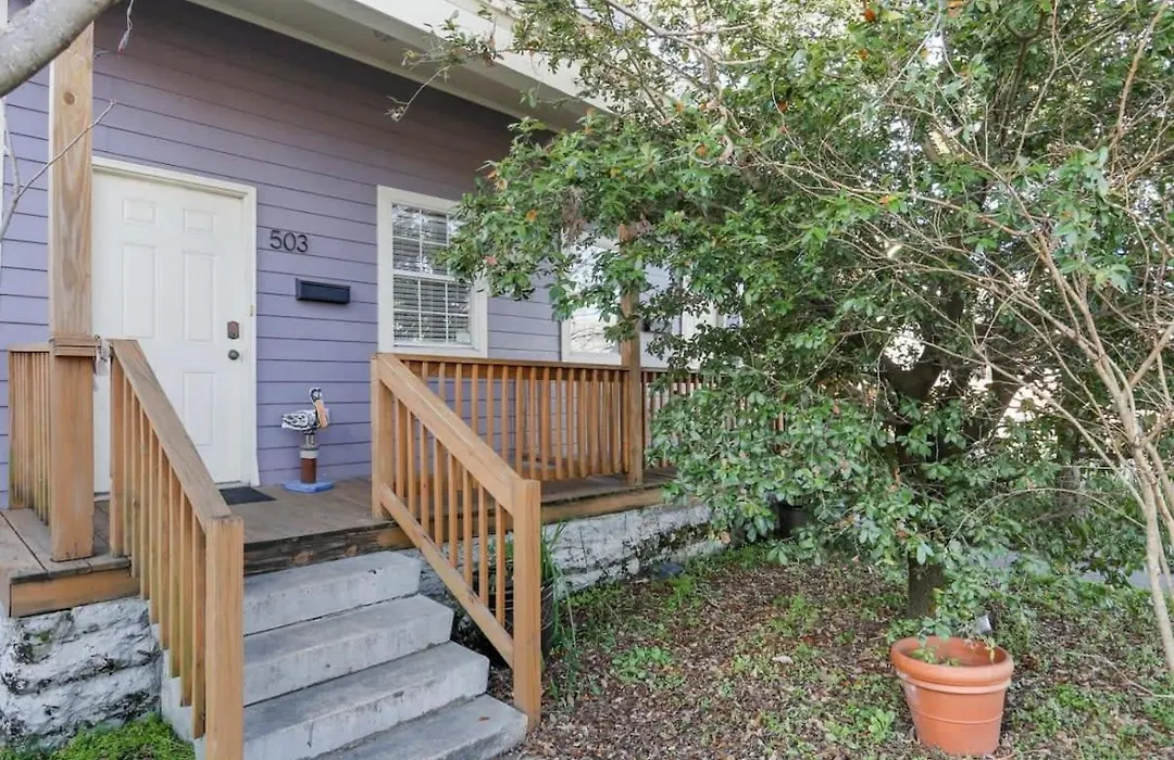 Cute Quiet Mid-City Studio - Central Location-1