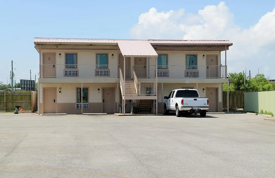 Best Way Inn And Suites - New Orleans-1