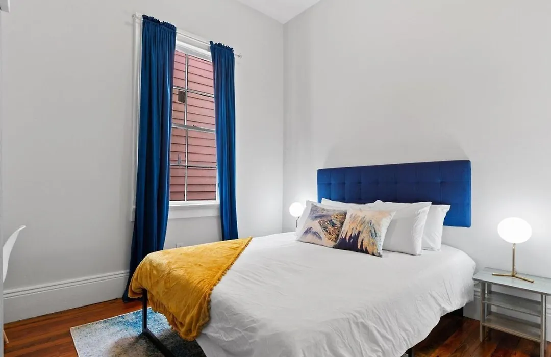 A Suite-Starr Named Desire - Charming 1 Bedroom Suite-1