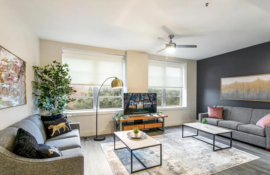 Cozy Condo 5-Minute Walk To French Quarter-1