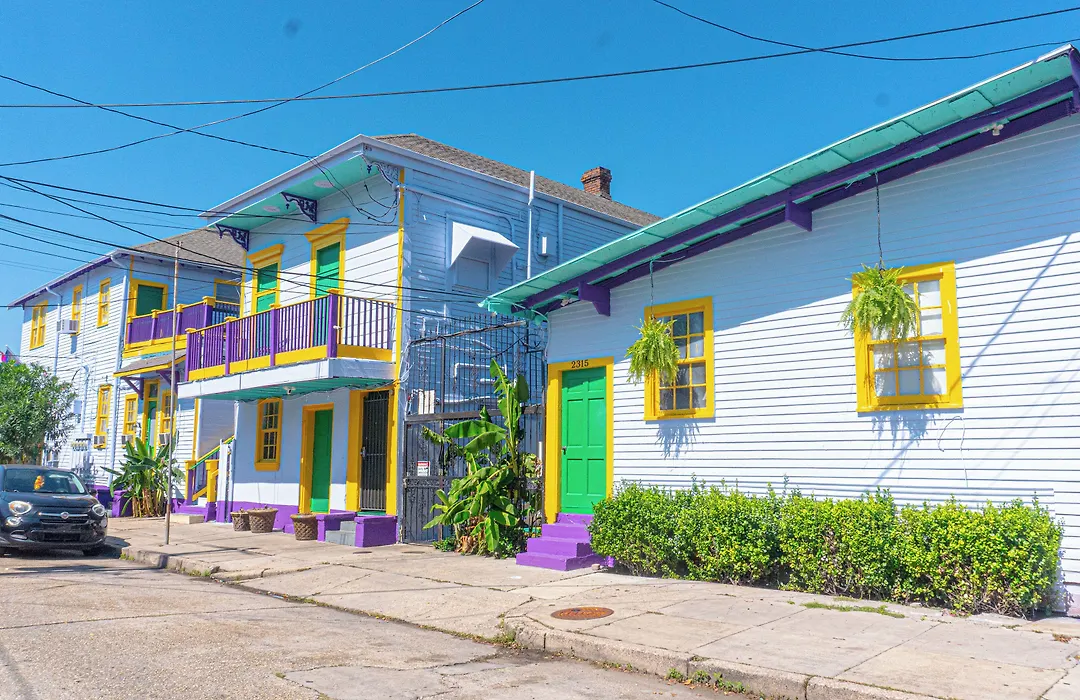 Historic Mardi Gras Inn-1