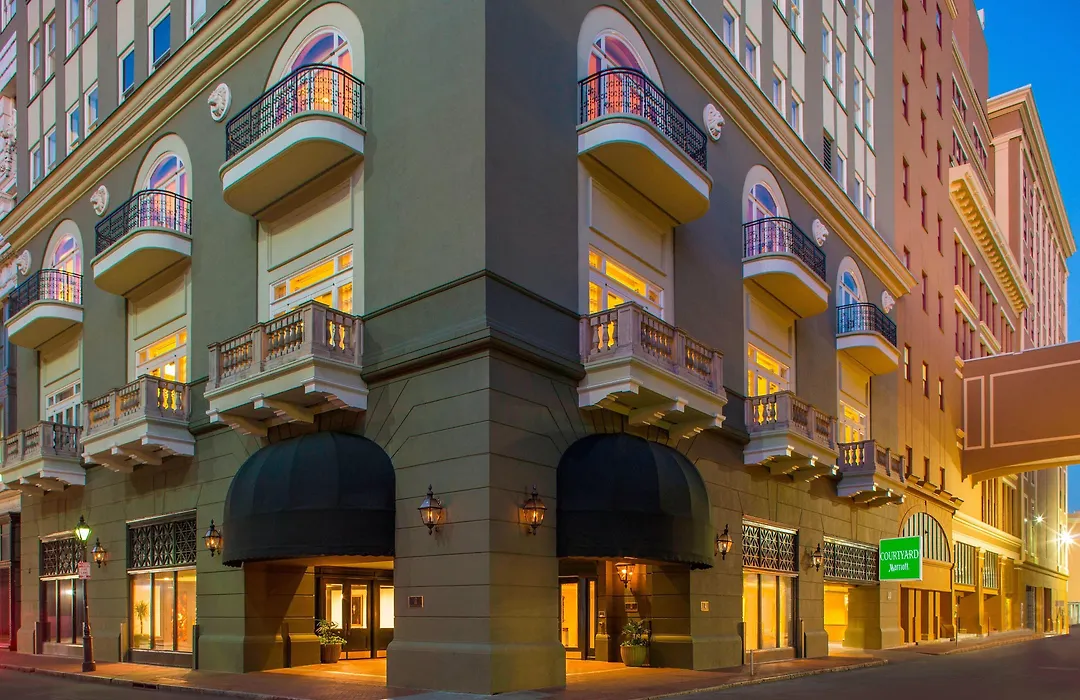 Courtyard By Marriott New Orleans French Quarter/Iberville-1
