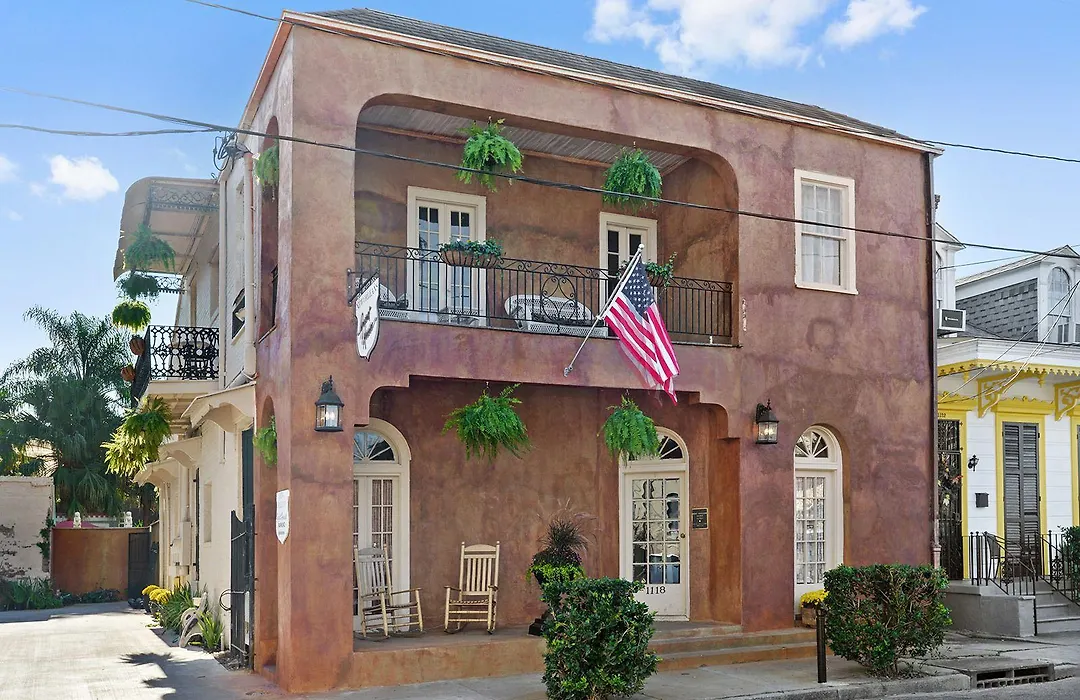 New Orleans Guest House-1