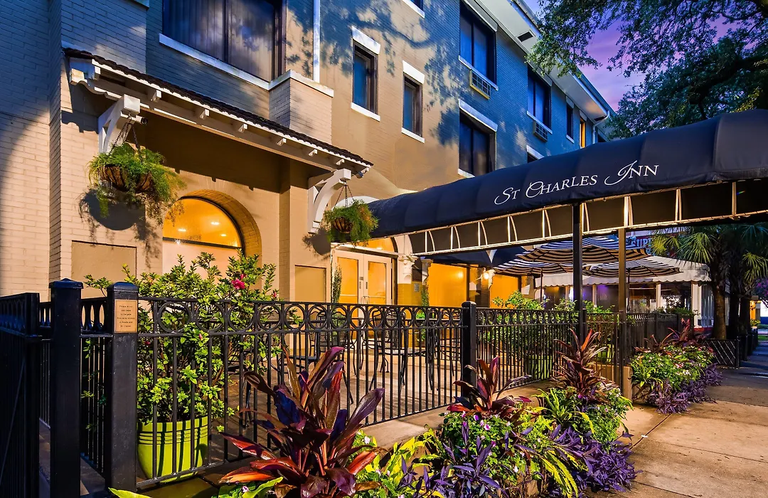 St Charles Inn, Superior Hotel-1