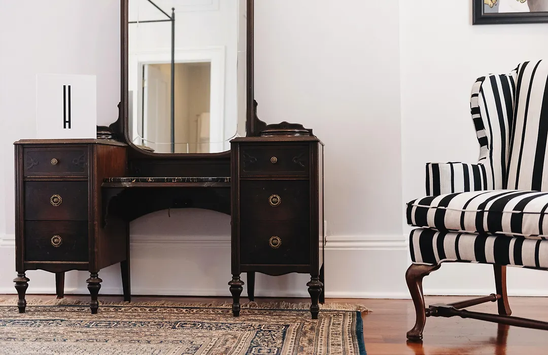 Henry Howard Hotel-1