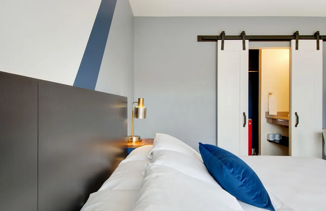 The Ben Louie-1