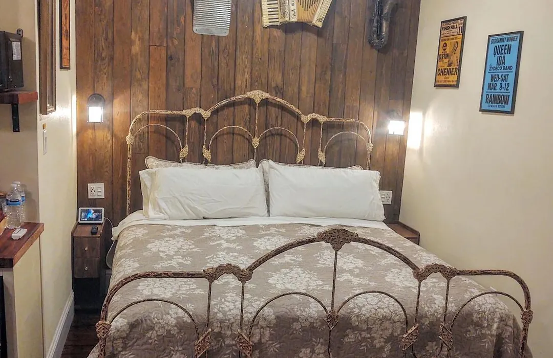 The Blue60 Marigny Inn-1