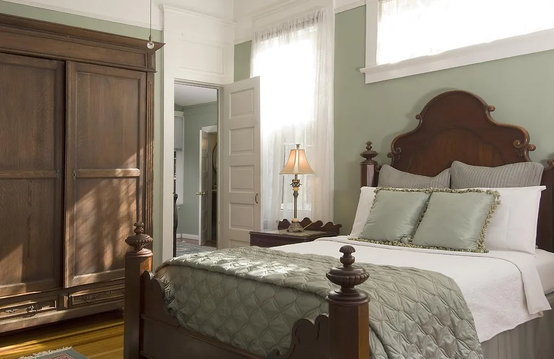 Southern Comfort Bed And Breakfast-1
