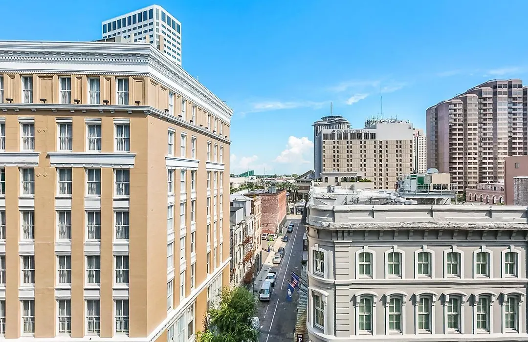 Spacious Condos - Close To Nola Art & Culture-1