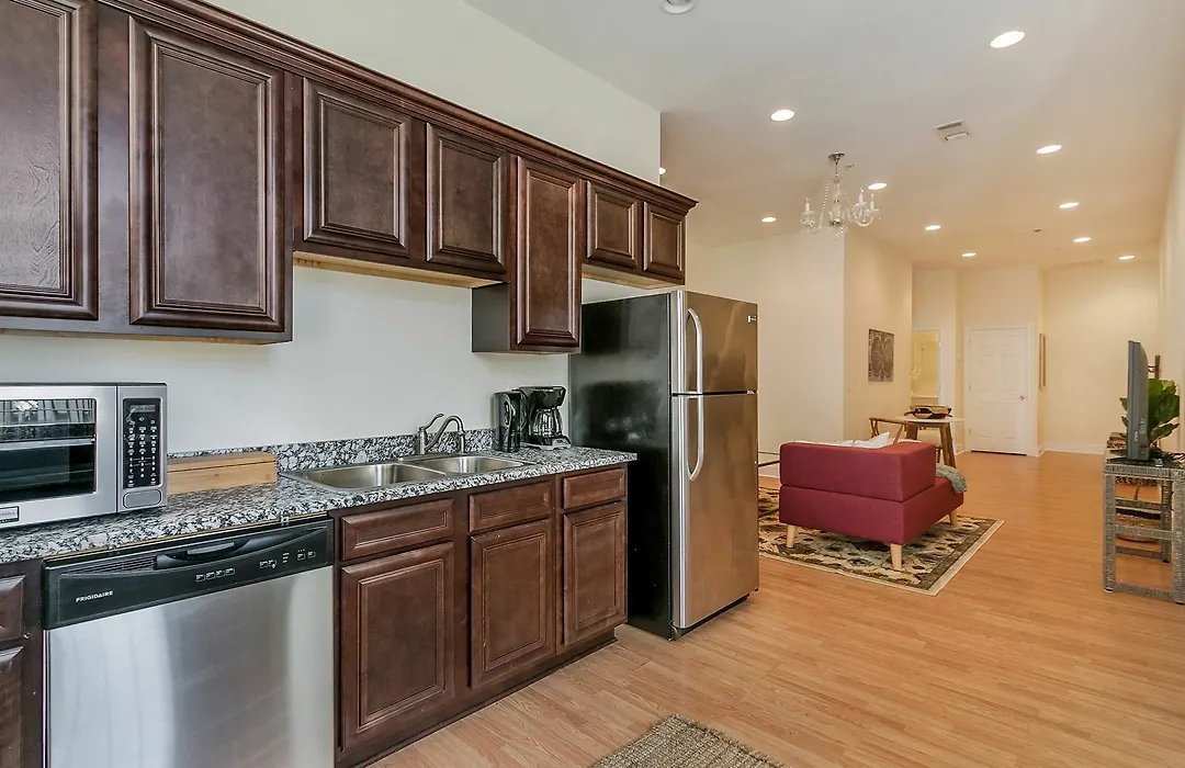 Chic 2Br In Arts/Warehouse District By Sonder-1