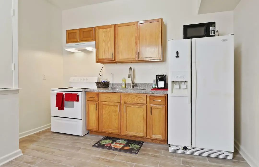 N Broad Studios-1