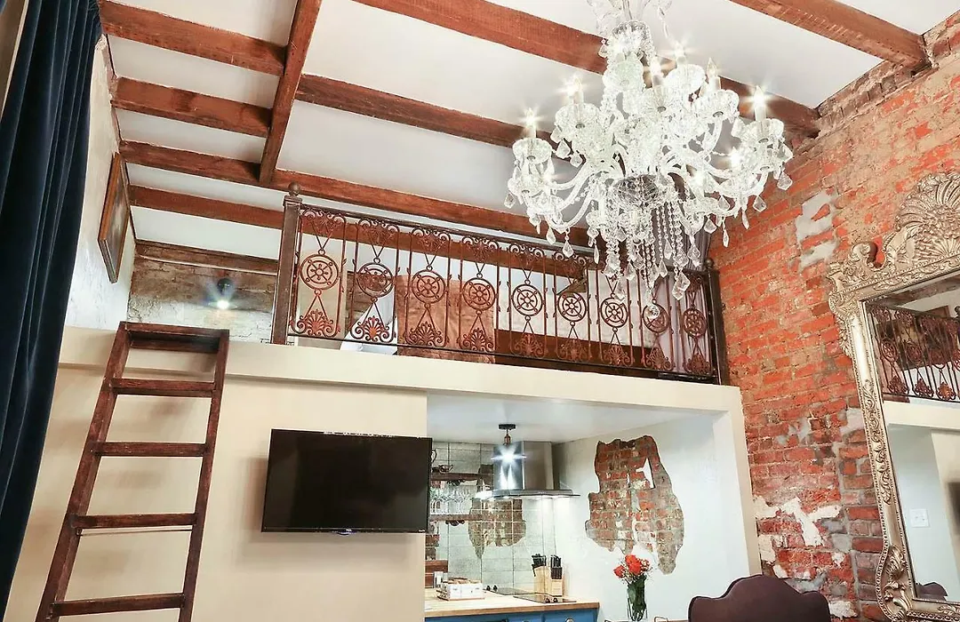 French Quarter Mansion-1