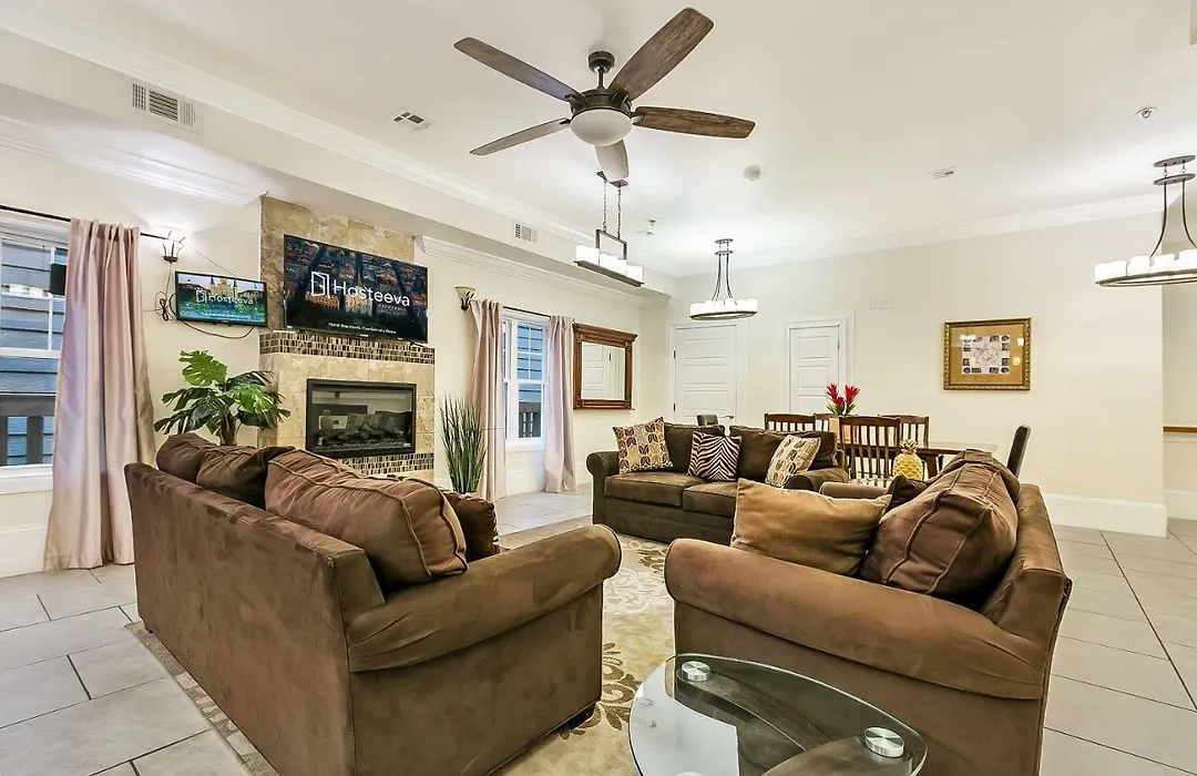 Spacious 4Br City Condo Steps From St Charles Ave-1