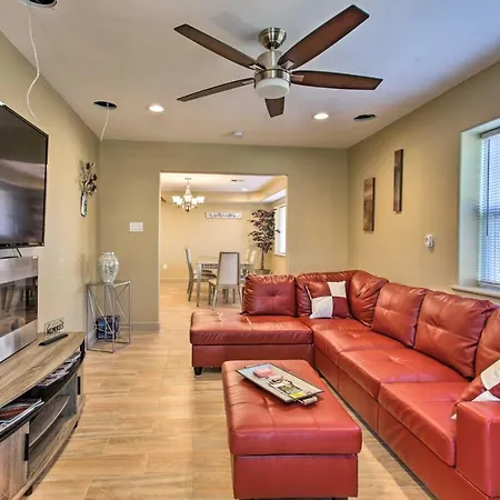 Walk To City Park: Contemporary Nola Home-2