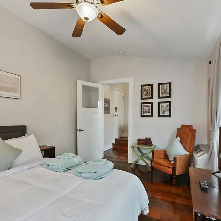 Freret Apartments Near Streetcar & Tulane-3