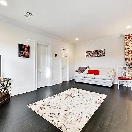 Kerlerec St. Condos-3
