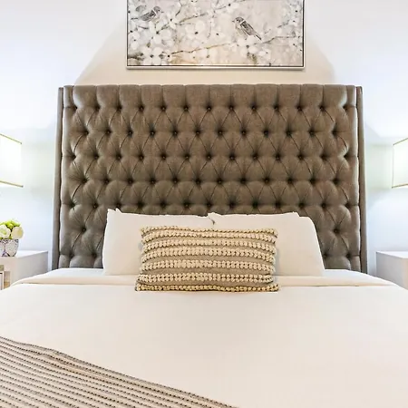 Hosteeva Modern Condo Steps To St Charles Ave & Close To Fq-3