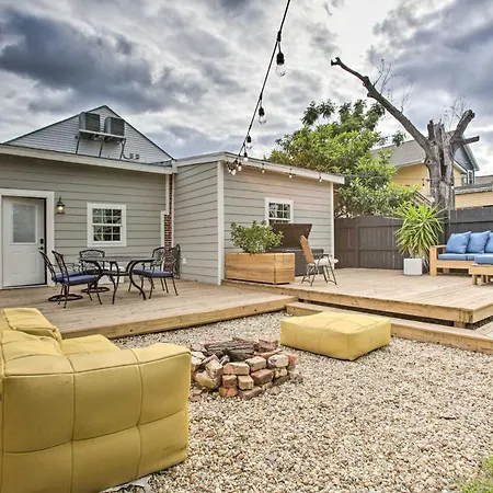 Chic New Orleans Gem With Deck Walk To Cafes!-3