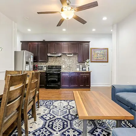 Elegant 4Br Condo In Downtown By Hosteeva-2