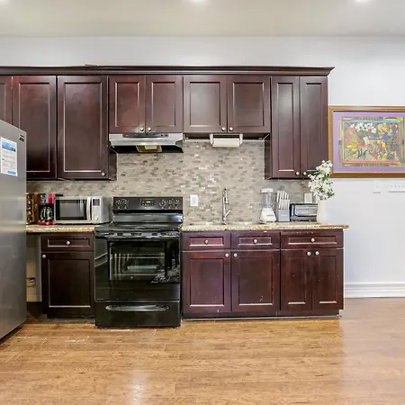 Elegant 4Br Condo In Downtown By Hosteeva-3