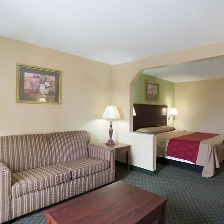 Rodeway Inn & Suites New Orleans Gentilly-3