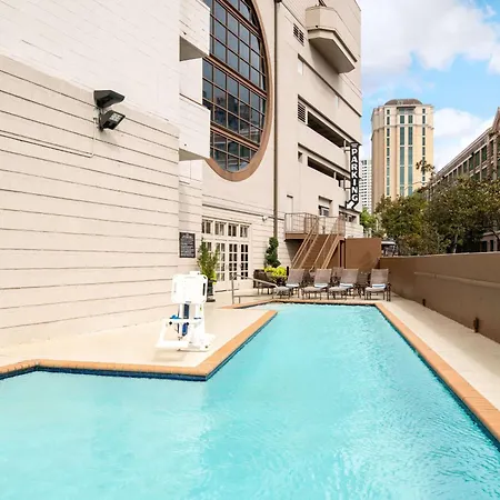 Embassy Suites By Hilton New Orleans Convention Center-2