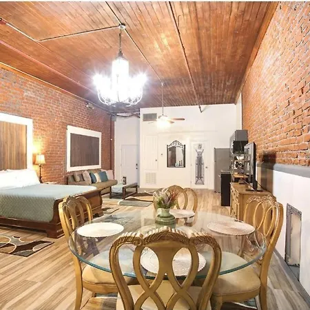 Balcony Suite In Downtown New Orleans - Walk To Fq 2B-3
