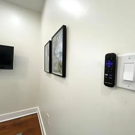 Naturally Beautiful Modern Shotgun Home! 15 Min Fq-3