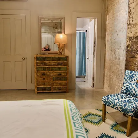New Orleans Premier Rentals-3