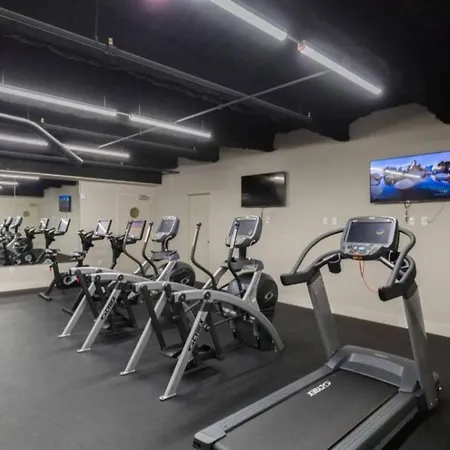 Stylish Condo In The Heart Of Downtown New Orleans-3