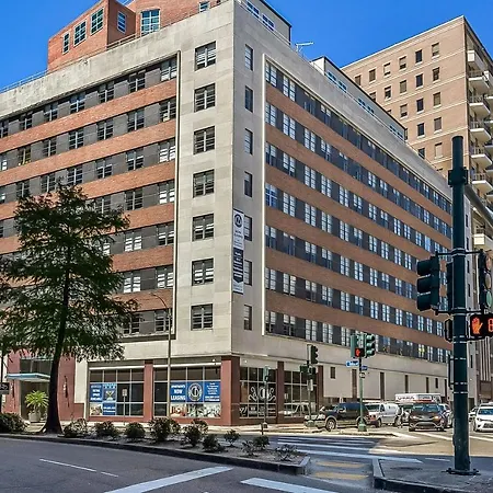 Tasteful Condo Walking Distance To French Quarter-2