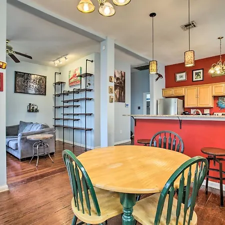 5 Mi To Bourbon Street: Central Nola Home-2