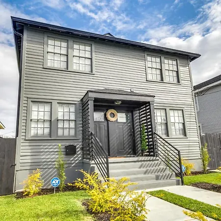 4 Mi To French Quarter: Walkable Apt W/ Yard-3
