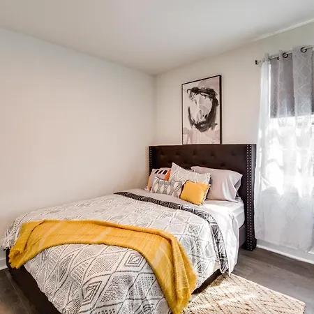 4 Mi To French Quarter: Walkable Apt W/ Yard-2