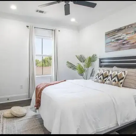 Vibrant Nola Modern Loft 3Bd 2Ba-2