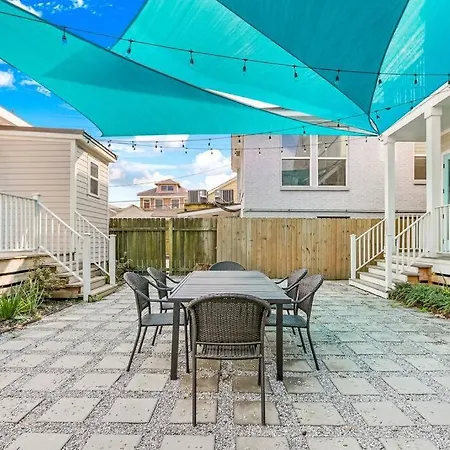 Chic 3Br Nola Retreat, Streetcar Access, Ideal For Families & Friends-3