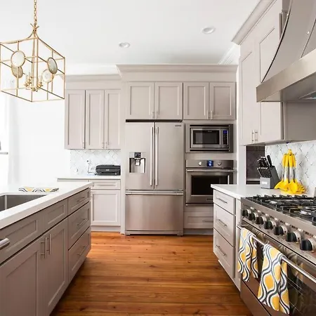 Modern New Orleans Style Home-3