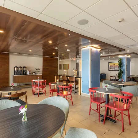 Holiday Inn Express New Orleans Downtown By Ihg-2