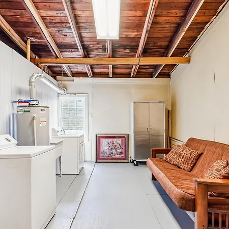 The Penthouse On Claiborne-3